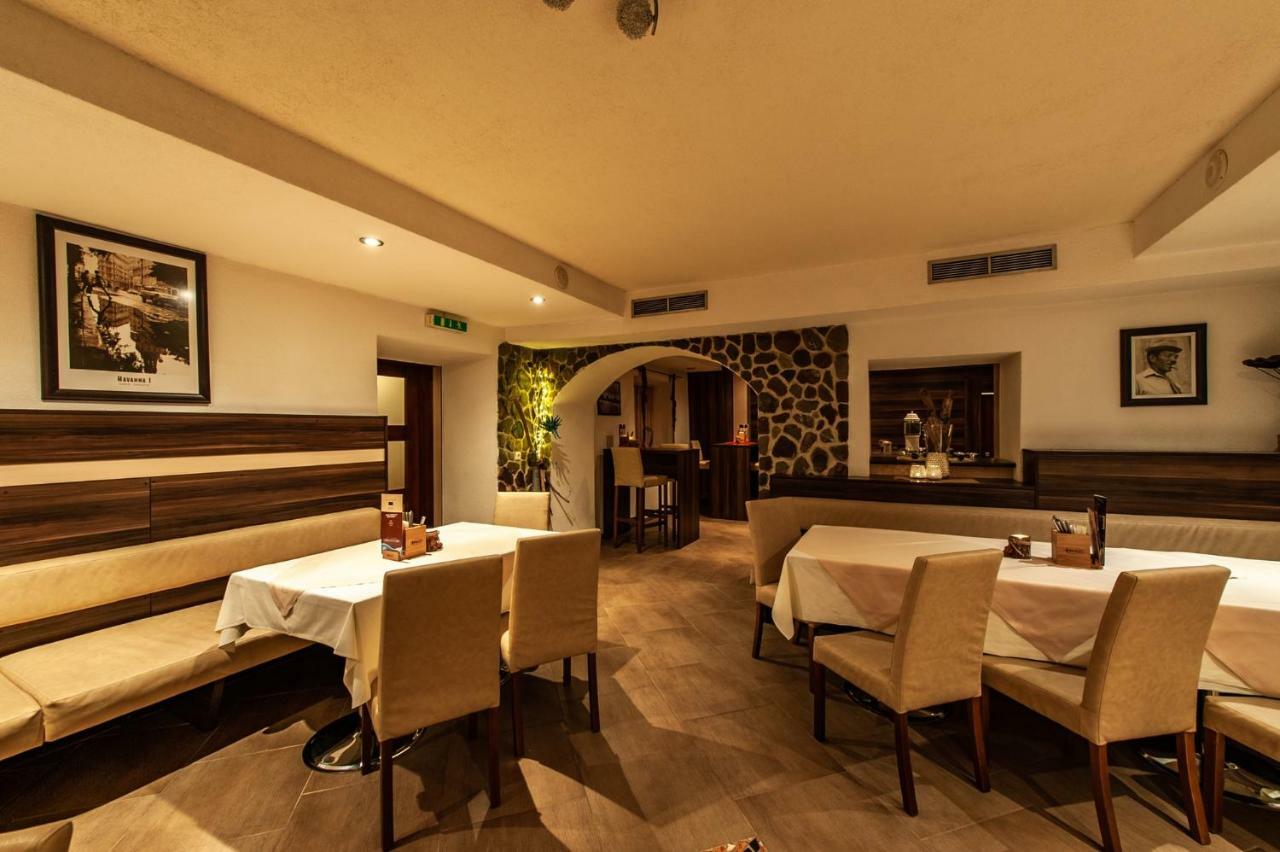 Gasthaus Traube Bichlbach Ngoại thất bức ảnh